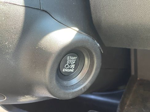 Used 2024 RAM ProMaster 3500 w/ Convenience Group image 25