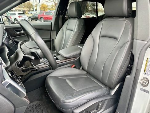 Used 2021 Audi Q8 Prestige image 14