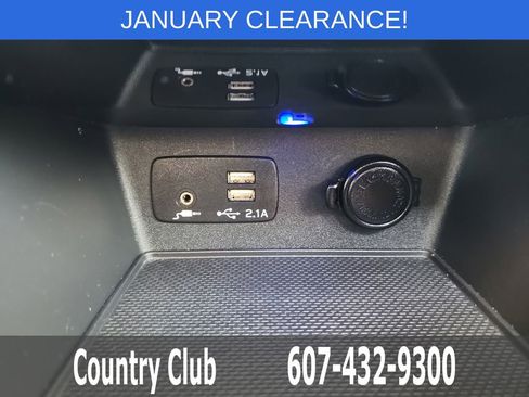 Used 2024 Subaru Forester Touring image 16