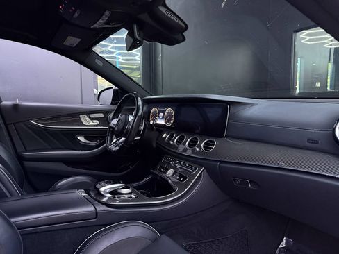 Used 2019 Mercedes-Benz E 63 AMG S image 25