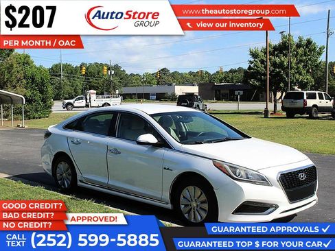 Used 2016 Hyundai Sonata SE FWD image 4