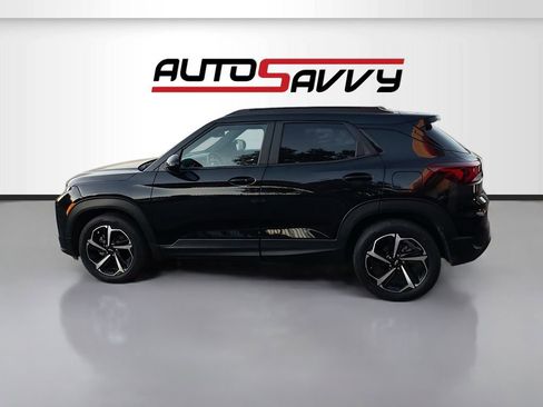 Used 2023 Chevrolet TrailBlazer RS w/ Sun and Liftgate Package FWD image 4