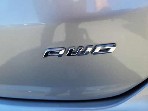 Used 2023 Ford Edge SEL image 10