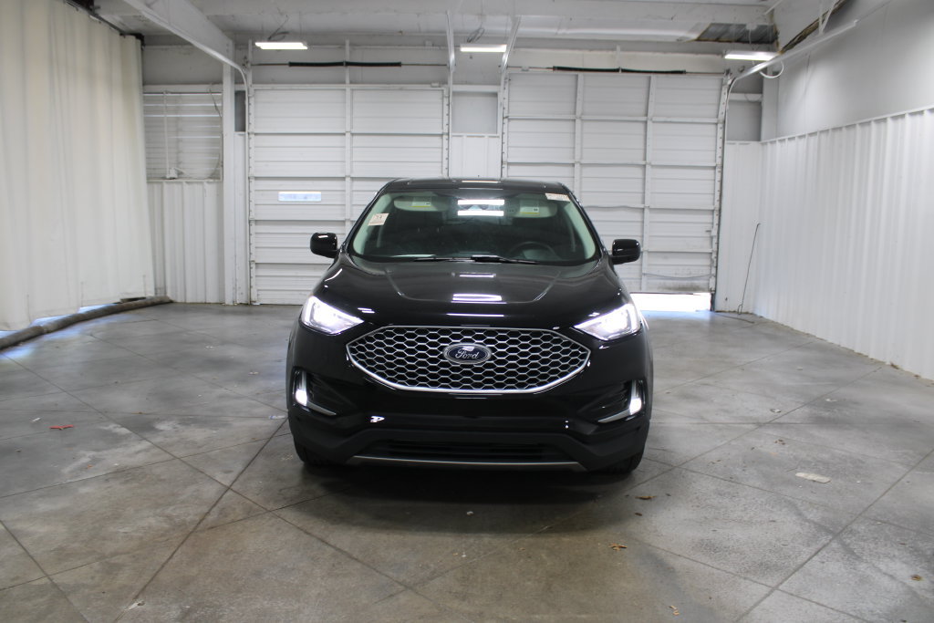 Used 2024 Ford Edge SEL w/ Convenience Package AWD/4WD image 3