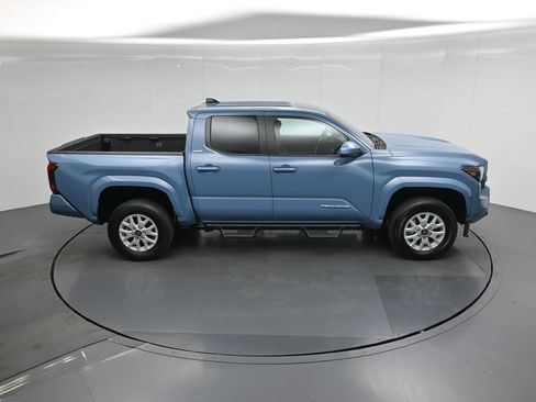 Used 2026 Toyota Tacoma SR5 AWD/4WD image 35