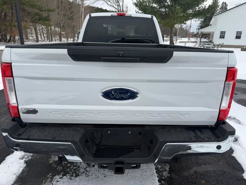 Used 2019 Ford F350 XLT w/ XLT Value Package image 19