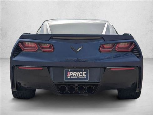 Certified 2019 Chevrolet Corvette Stingray Coupe RWD image 6