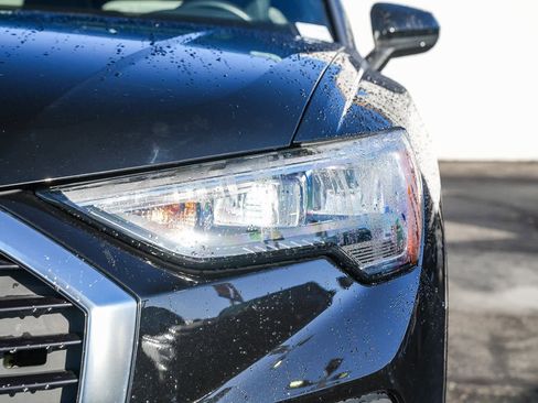 Used 2022 Audi Q3 2.0T Premium image 8