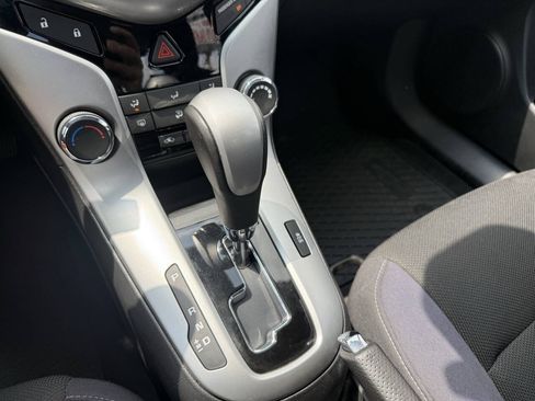 Used 2014 Chevrolet Cruze LT w/ RS Package FWD image 26