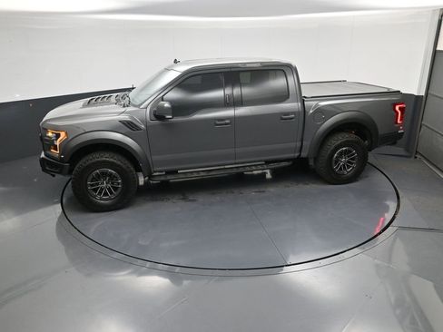 Used 2020 Ford F150 Raptor w/ Equipment Group 802A Luxury AWD/4WD image 30