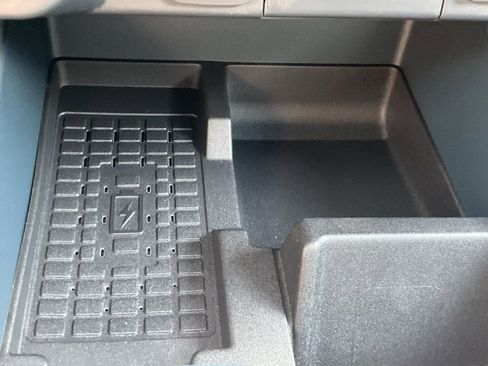 New 2025 Ford Maverick Lobo image 7