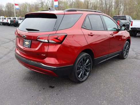 Used 2023 Chevrolet Equinox RS AWD/4WD image 36