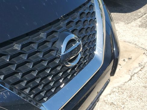 Used 2020 Nissan Murano S w/ Technology Package FWD image 3