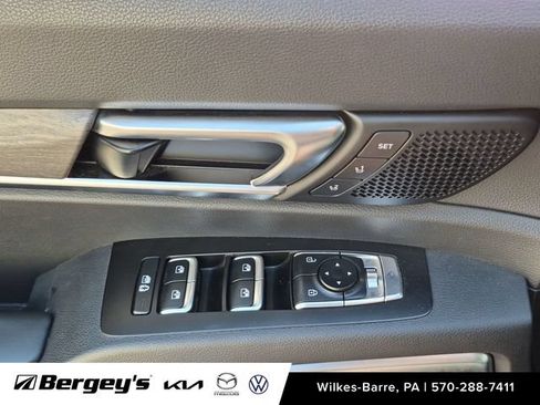 Used 2022 Kia Telluride SX w/ SX Prestige Package AWD/4WD image 14