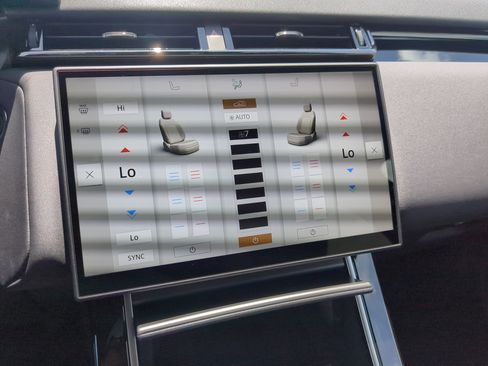 New 2026 Land Rover Range Rover Velar S image 21