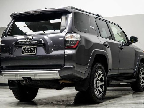 Used 2023 Toyota 4Runner TRD Off-Road Premium w/ Moonroof Package AWD/4WD image 12
