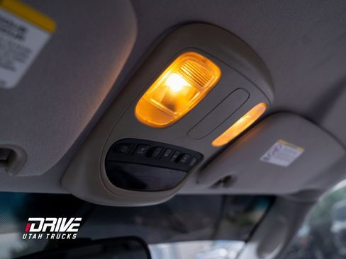 Used 2009 Dodge Ram 2500 Truck SLT w/ Popular Equipment Group image 38