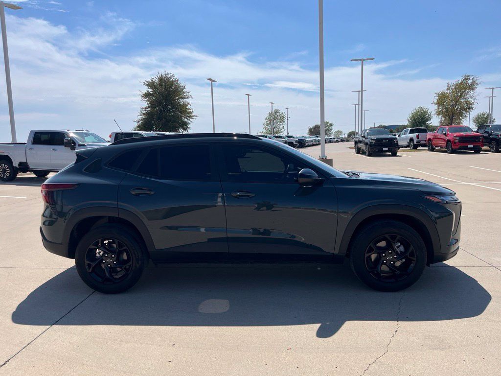 Used 2026 Chevrolet Trax LT w/ Driver Confidence Package FWD image 7