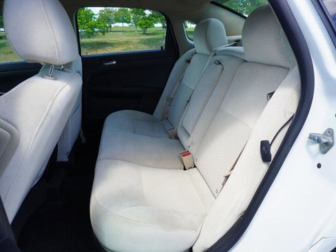 Used 2013 Chevrolet Impala LT FWD image 26