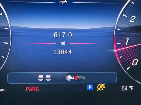 Certified 2024 Mercedes-Benz CLE 300 4MATIC Coupe image 24