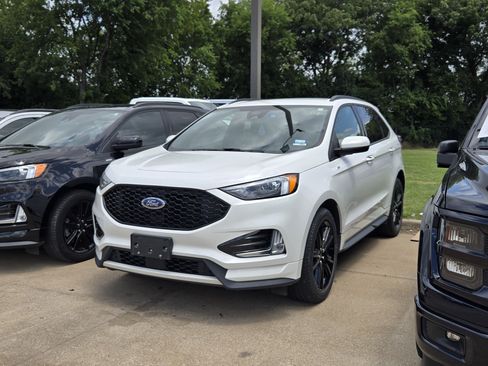 Used 2023 Ford Edge ST-Line AWD/4WD image 3