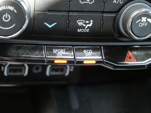 Used 2024 Dodge Durango R/T AWD/4WD image 34
