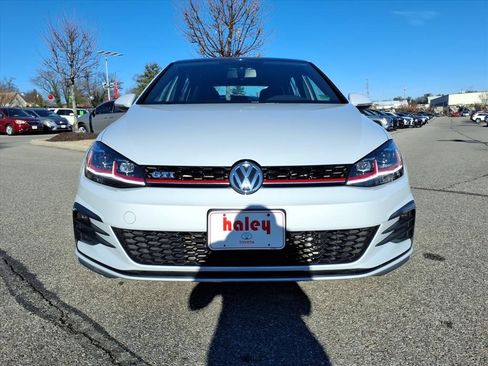 Used 2018 Volkswagen GTI SE image 10