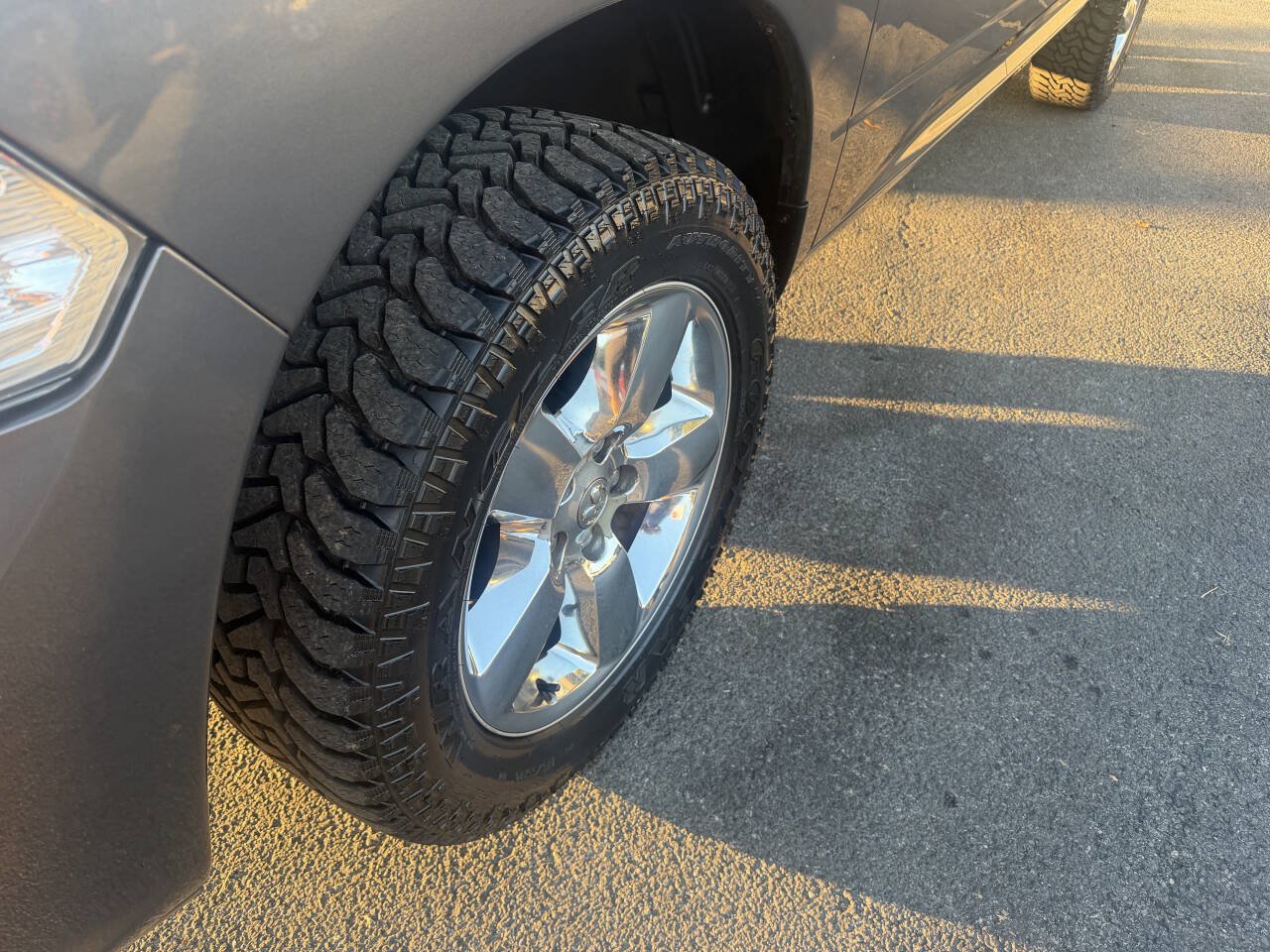 Used 2018 RAM 1500 Express w/ Express Value Package AWD/4WD image 10
