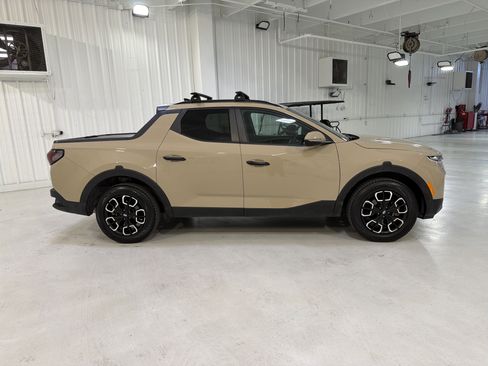 Used 2023 Hyundai Santa Cruz SEL w/ Activity Package image 6