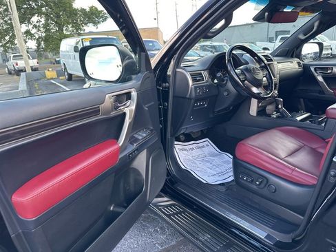 Used 2021 Lexus GX 460 Premium image 26