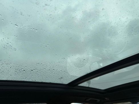 Used 2022 BMW X3 xDrive30i w/ Premium Package 2 image 15