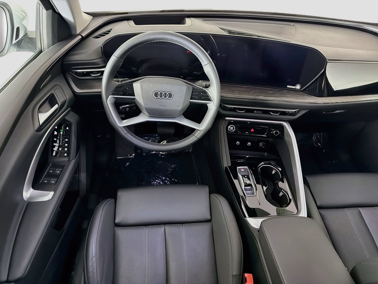 Certified 2025 Audi Q5 Premium w/ Premium Plus AWD/4WD image 23