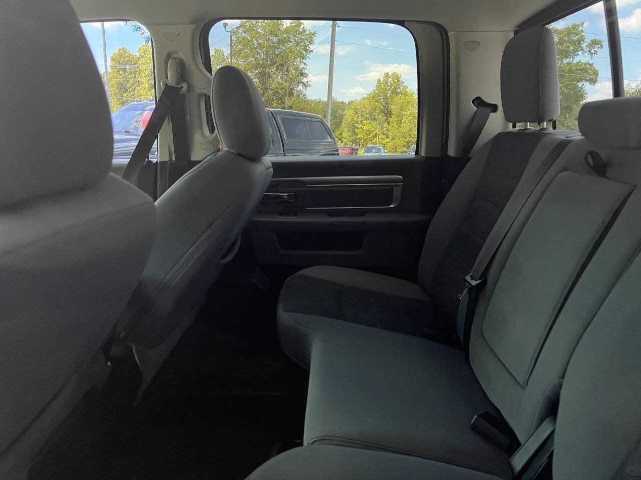 Used 2019 RAM 1500 Big Horn AWD/4WD image 12