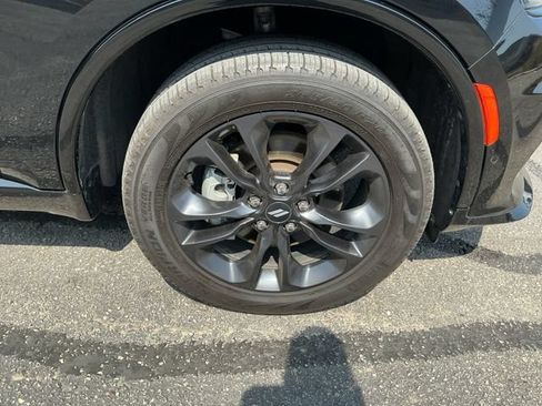 Used 2025 Dodge Durango GT AWD/4WD image 18