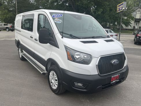 Used 2025 Ford Transit 250 Low Roof w/ Exterior Upgrade Package RWD image 7