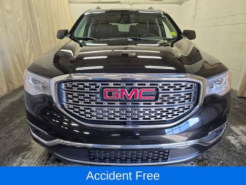 Used 2019 GMC Acadia Denali w/ Technology Package AWD/4WD image 3