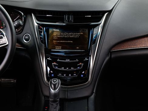 Used 2019 Cadillac CTS Luxury image 35