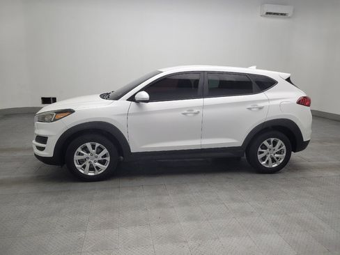 Used 2019 Hyundai Tucson SE image 2