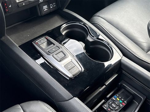 Certified 2022 Honda Pilot Touring image 30