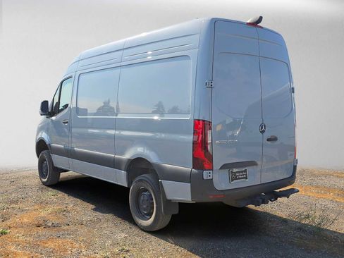 Used 2026 Mercedes-Benz Sprinter 2500 image 5