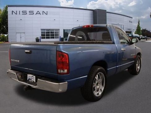 Used 2004 Dodge Ram 1500 Truck ST w/ ST Value Group image 2