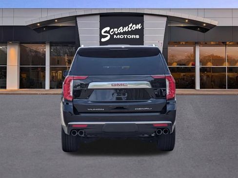 Used 2023 GMC Yukon XL Denali AWD/4WD image 4