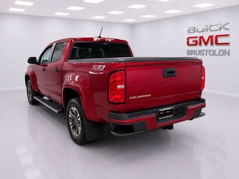Used 2021 Chevrolet Colorado Z71 w/ Safety Package AWD/4WD image 6