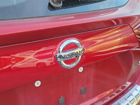 Used 2019 Nissan Rogue Sport SV image 4