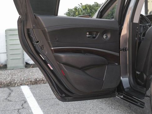 Used 2014 Acura RLX w/ Technology Package image 38