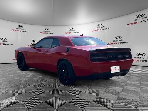 Used 2023 Dodge Challenger SRT Hellcat w/ Driver Convenience Group image 5