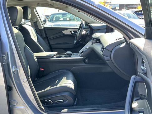 Certified 2025 Acura TLX w/ Technology Package image 14