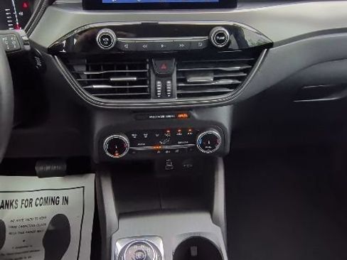 Certified 2024 Ford Escape Active AWD/4WD image 21