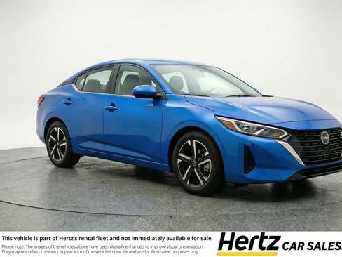 Used 2025 Nissan Sentra SV image 1