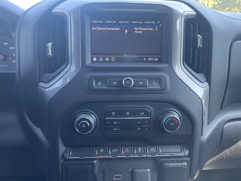 Used 2020 Chevrolet Silverado 1500 Custom w/ Custom Value Package AWD/4WD image 12